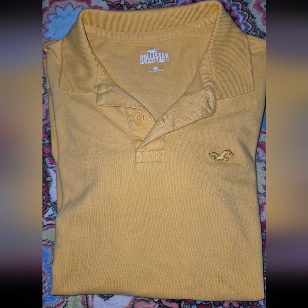 Hollister Men's S Mustard Polo Shirt